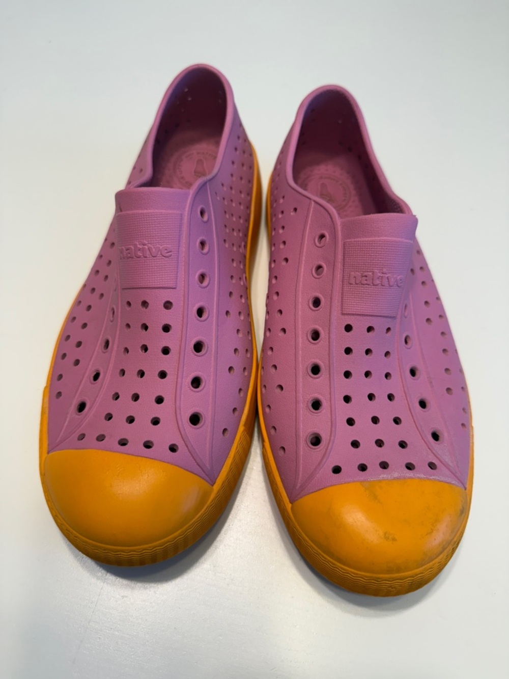 Native Jefferson Kids Pink and Orange Slip-On Water Shoes - Picture 2 of 6
